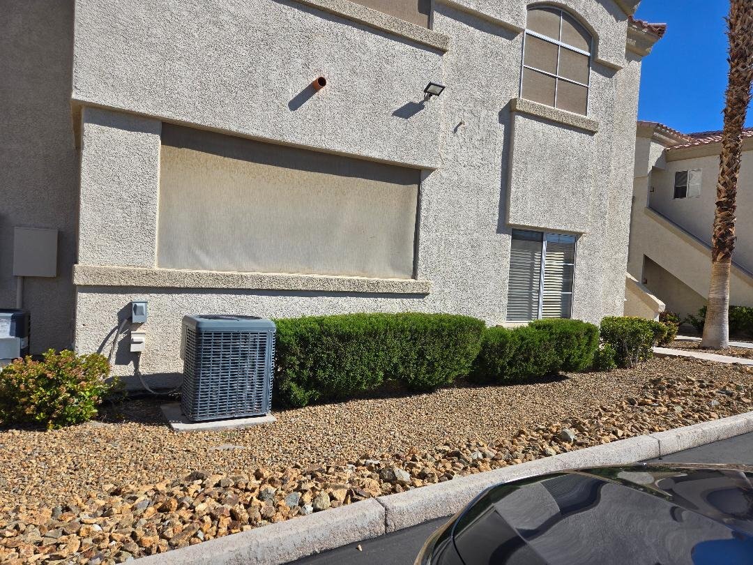 Building Photo - 6480 Annie Oakley Dr