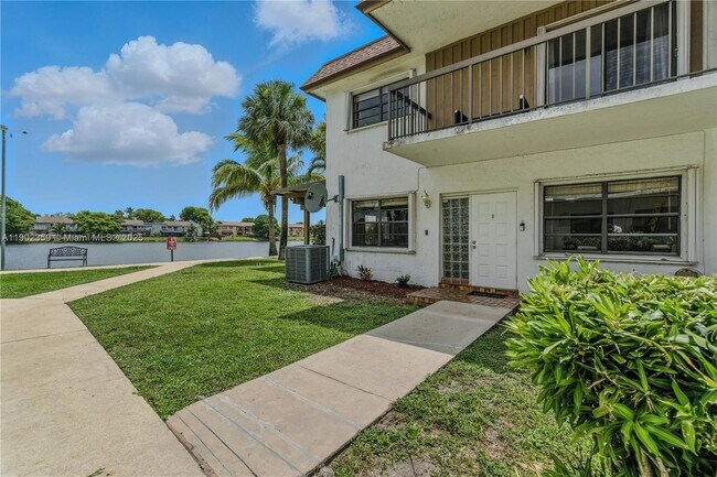 Building Photo - 6825 NW 169th St
