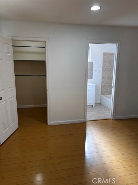 Building Photo - 10641 Russett Ave