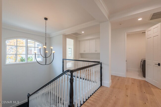 Building Photo - 2390 Crombie Ct