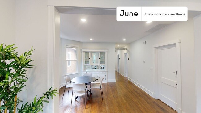 Building Photo - Room in Shared 4 bed/2 bath home