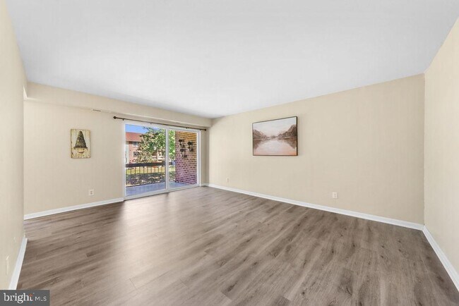 Building Photo - 124 Kirkbride Rd