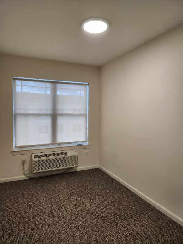 Building Photo - 510 Hamilton St