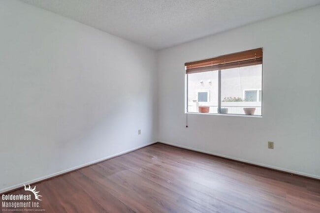 Building Photo - Captivating 3Bdm 2Ba Home in Rancho San Diego