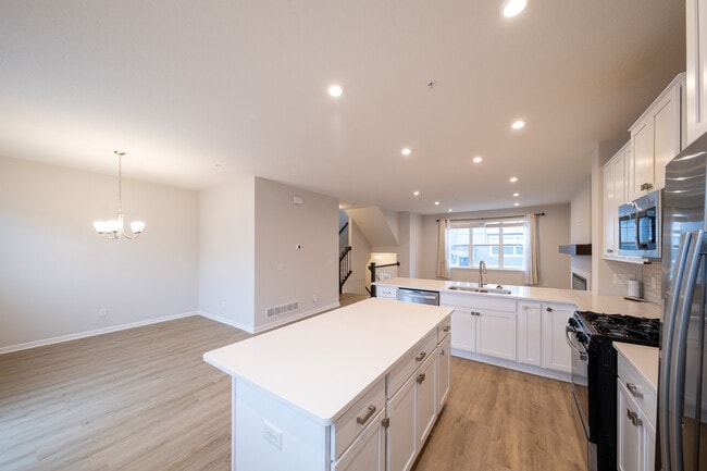 Building Photo - 21831 136th Wy