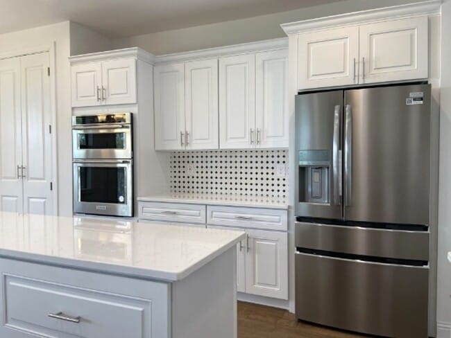 Building Photo - Newer Custom Brick Home in Lebanon