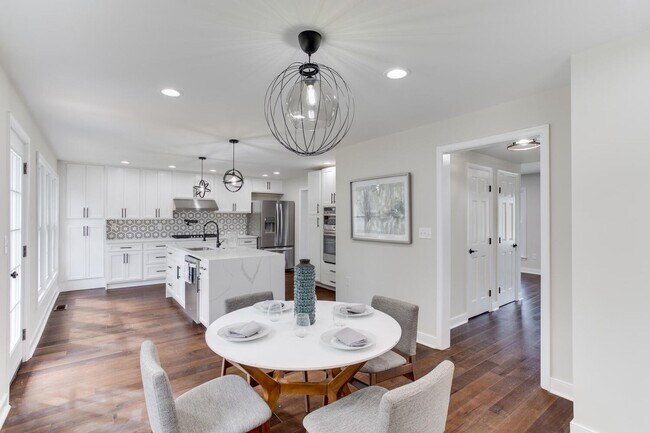 Building Photo - Fabulously Renovated 4 Bedroom, 3.5 Bathroom Home In Close in Potomac!!