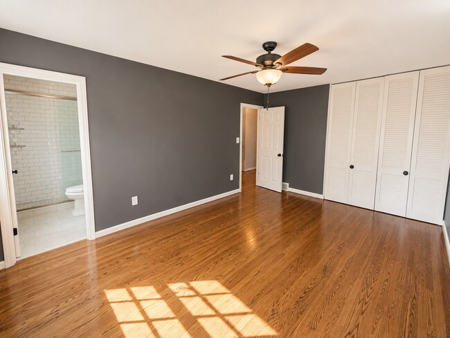 Building Photo - 1601 Lynn Way