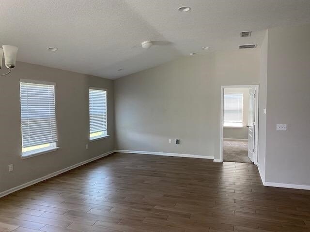 Building Photo - 295 Green Turtle Ln