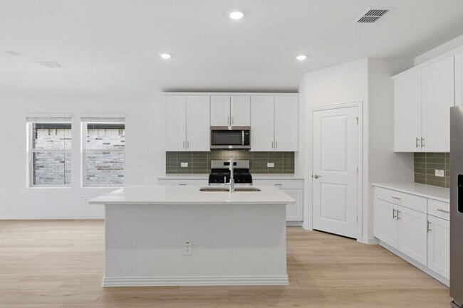 Building Photo - 3407 Copperwood Dr