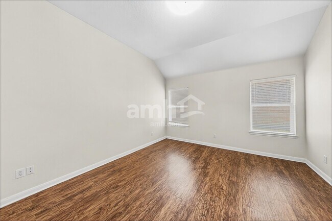Building Photo - 12232 Lamington Dr