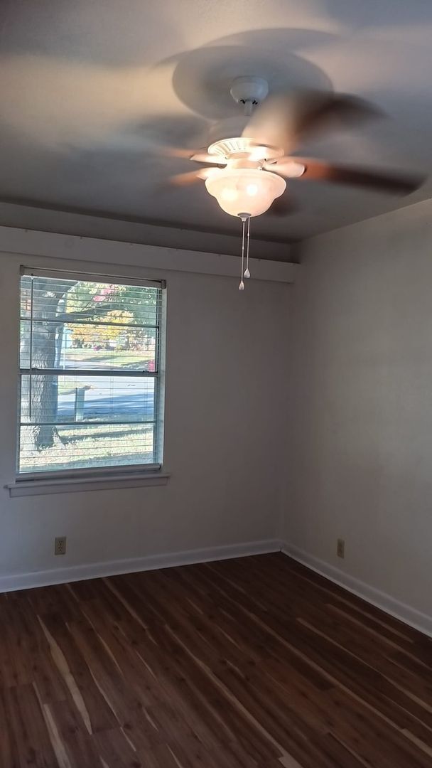 Building Photo - Charming 3BR House in Sherman