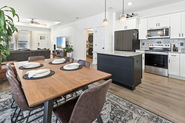 Building Photo - 65 Marsh Landing N