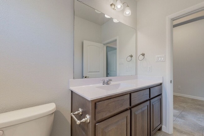 Building Photo - Well Appointed Four Bedroom in Desirable Community of Ryan Meadows, Denton Texas