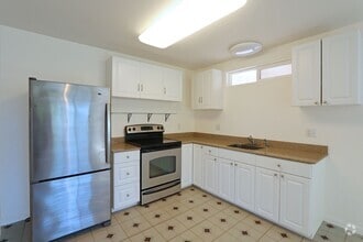 Building Photo - 1024
