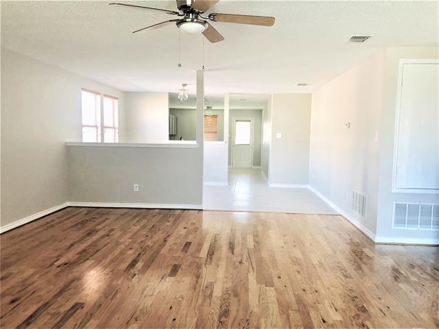 Building Photo - 1620 Flagstone Ln