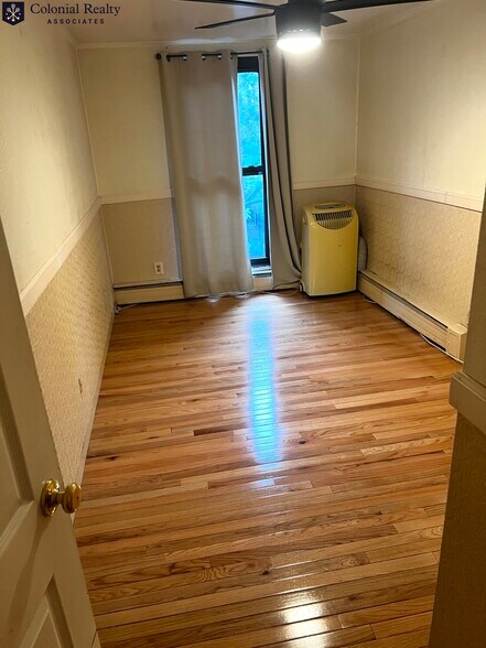 Building Photo - 38 Juniper St