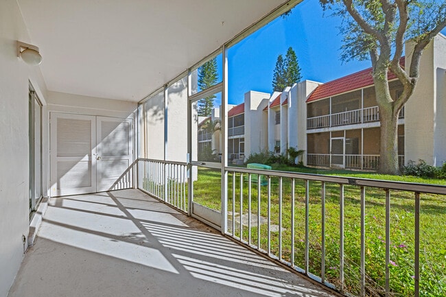 Building Photo - 608 NW 13th St