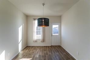 Building Photo - 2722 Skyview Long Dr