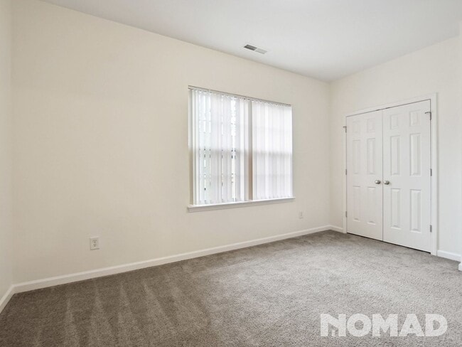 Building Photo - 2614 Stewart Pines Dr