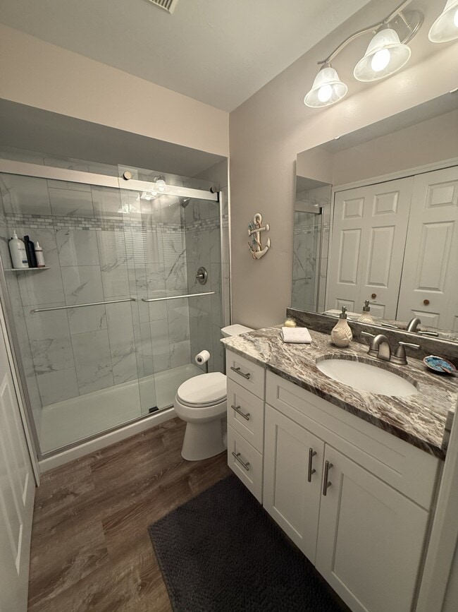 Building Photo - 4718 SW 12th Pl