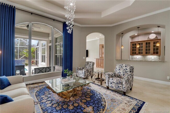 Building Photo - 5628 SW Gray Fox Dr