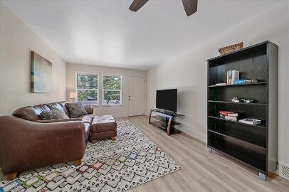 Building Photo - **FIRST MONTH FREE**!!  Immacutate, FULLY FURNISHED 2-Bed - 1 Bath Duplex with Garage & Fenced Ya...
