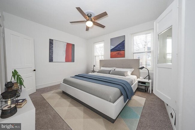 Building Photo - 34 W Durham St