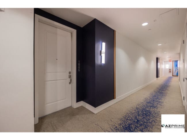 Building Photo - An Extraordinary Chance Awaits to Lease th...