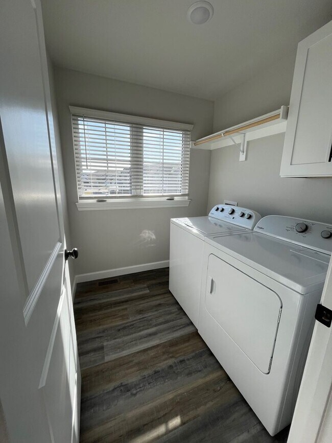 Building Photo - 82 SE 351st Rd