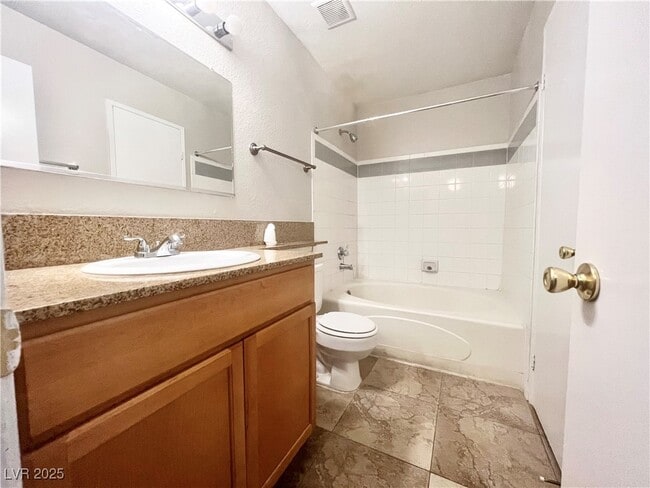Building Photo - 3151 N Soaring Gulls Dr