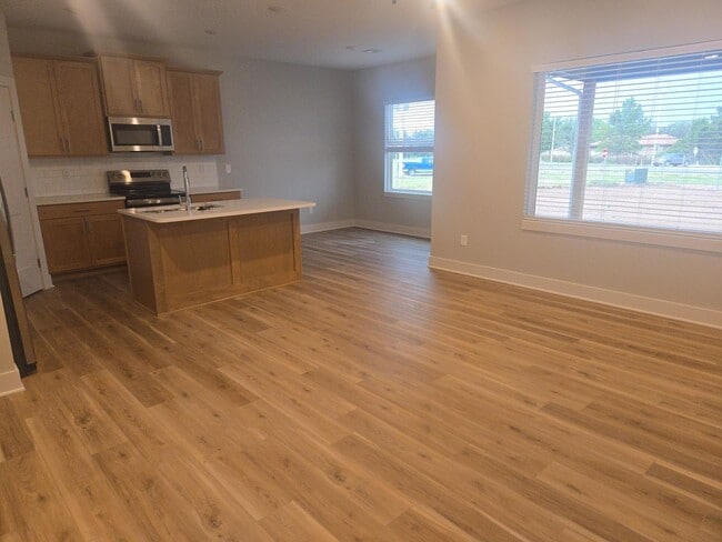 Building Photo - Brand-New 3 Bedroom Home with 3-Car Garage...