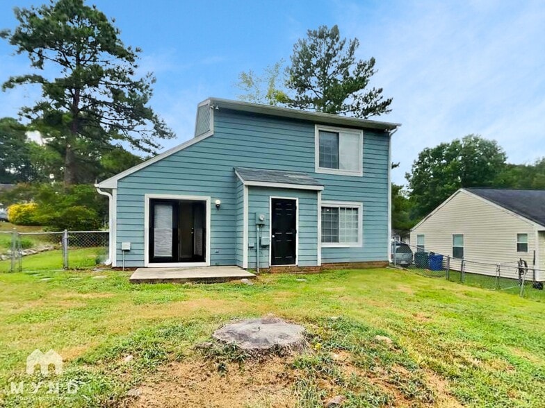 Building Photo - 1513 Pomona Dr