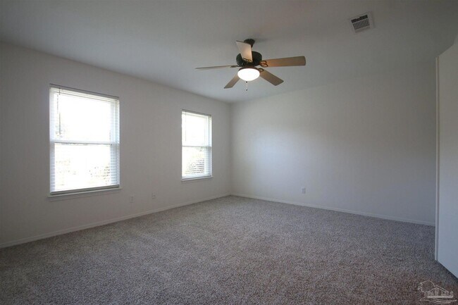 Building Photo - 4631 Northpointe Cir