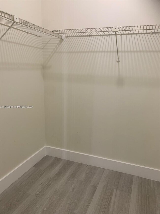 Building Photo - 1830 SW 81st Ave