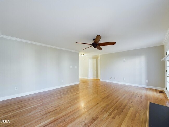 Building Photo - 4624 Forest Highland Dr