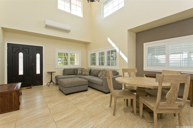 Building Photo - 4162 Puu Panini Ave