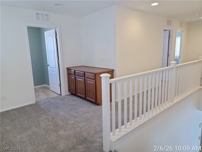 Building Photo - 10449 Yew Blossom Ave