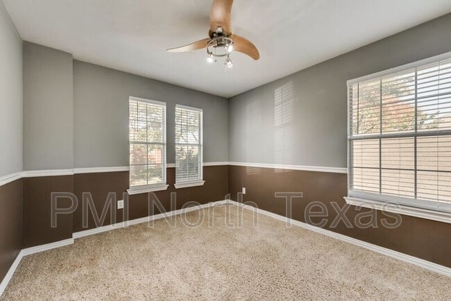 Building Photo - 6000 Charleston Dr