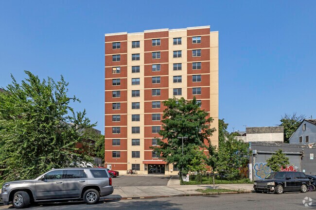 Building Photo - 1817 W Farms Rd