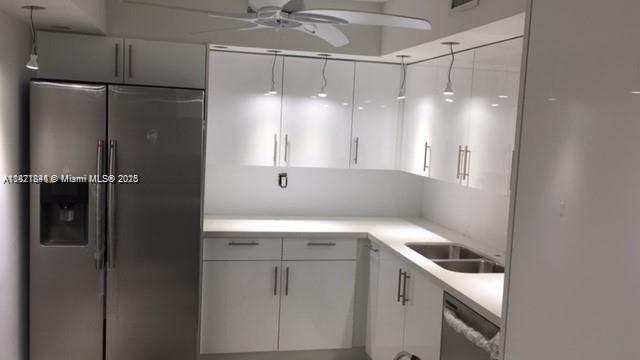 Building Photo - 3600 Mystic Pointe Dr