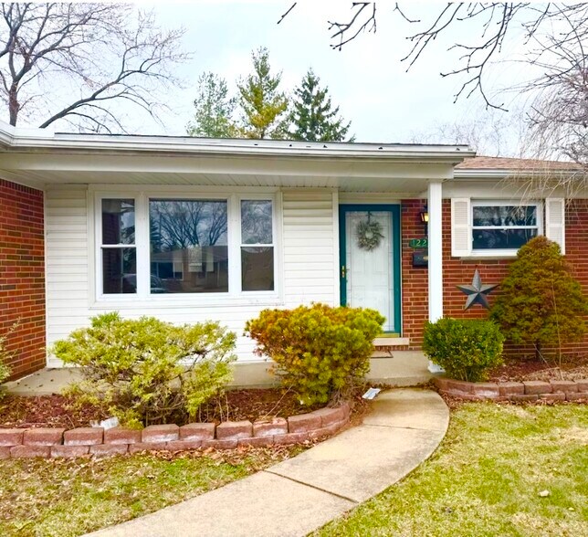 Building Photo - 12237 Champaign Ave