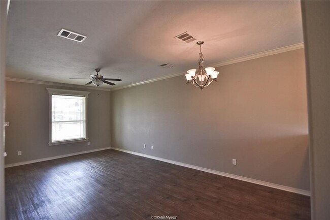 Building Photo - 6912 Appomattox Dr