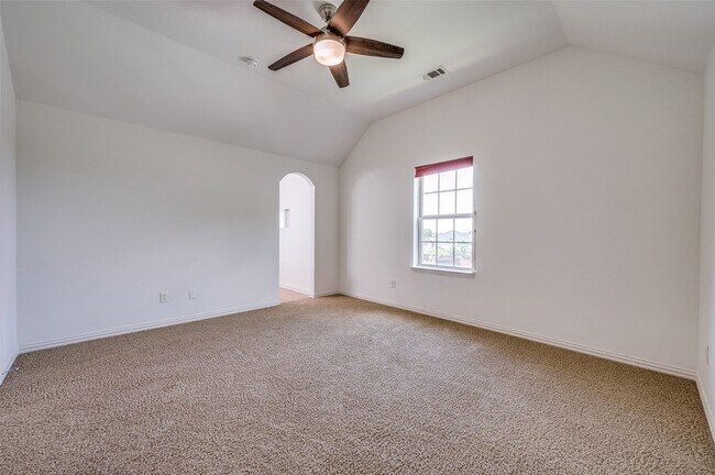 Building Photo - 1321 Talley Ln