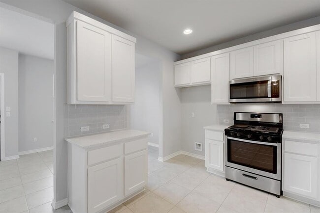 Building Photo - 1661 Yaupon Grove Ln