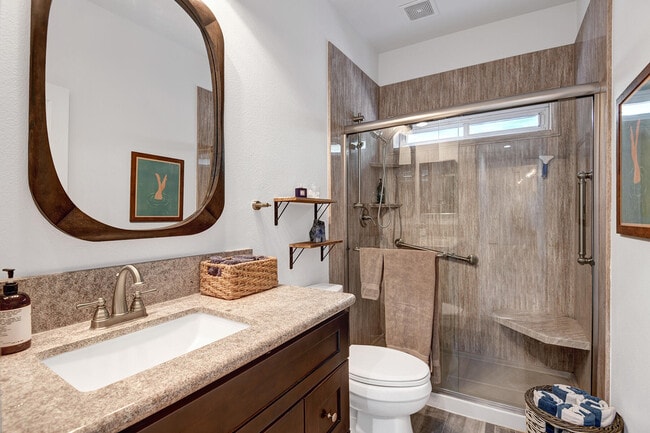 Building Photo - 2005 E Racquet Club Rd