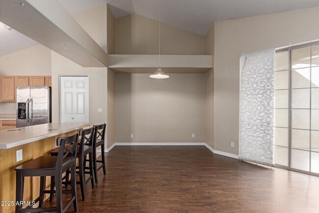Building Photo - 2801 N Litchfield Rd