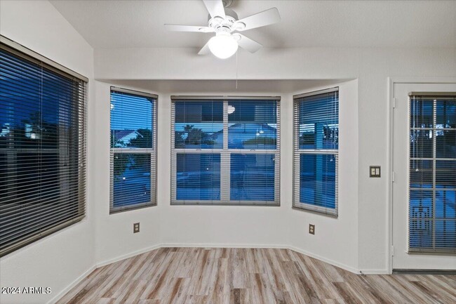 Building Photo - 5623 E Gelding Dr