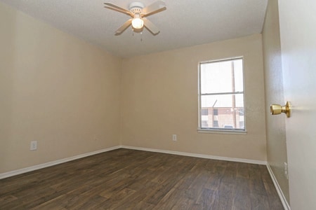 Building Photo - 3736 Bonnie Dr