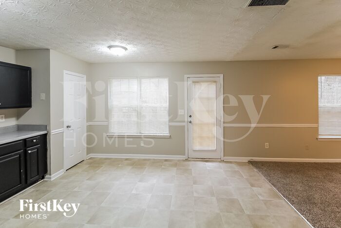 Building Photo - 360 Nunnally Dr